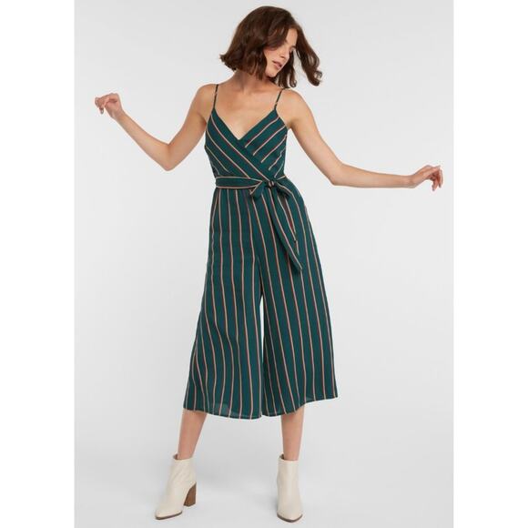 NWT BB Dakota Cross the Line Hunter Green Revolve Jumpsuit - Picture 2 of 9